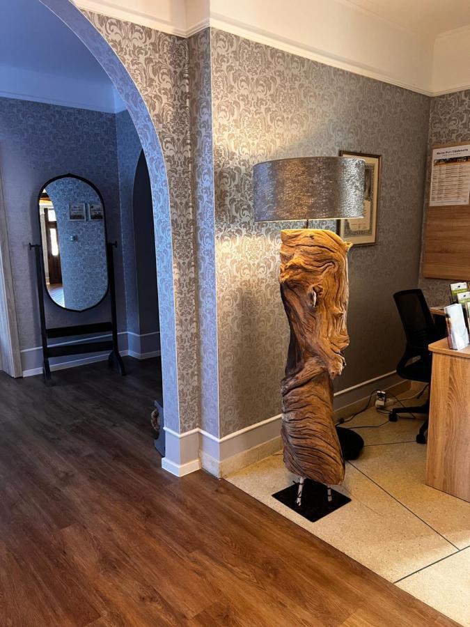 Gaestehaus Am Kurpark Hotel Garni Horn-Bad Meinberg Dış mekan fotoğraf